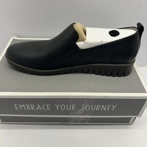 Dansko Linely Burnished Calf Black Leather Slip On Shoes Size 39 US 8 New in Box